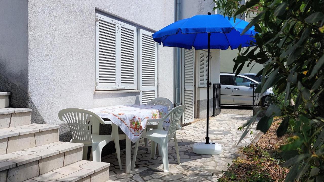 Apartman Crikvenica 30214 - Zulich Εξωτερικό φωτογραφία